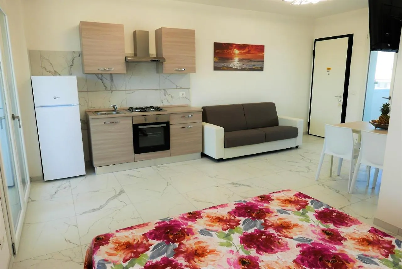 Saturnotel & Family Suite Bibione 0*,