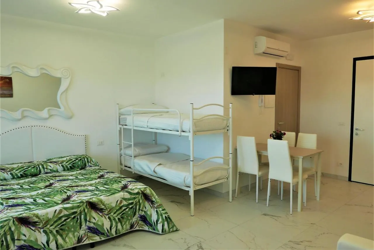 Saturnotel & Family Suite Bibione 0*,